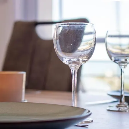 Balta, Spacieux T2 Vue Mer, Acces Immediat Apartman *